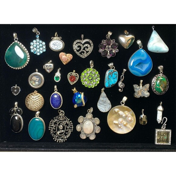 Lot of 31 Mixed Gemstone & Statement Pendants Boho Artisan Some 925 & Vintage - Picture 1 of 16